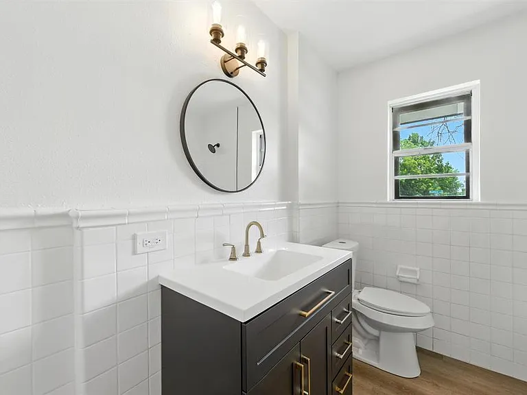 8520 Bradford Dr — Photo 24