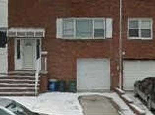 12018 25th Rd, Flushing, NY 11354