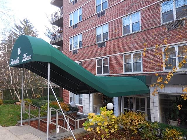 1st image of 16 Lake St APT 6J