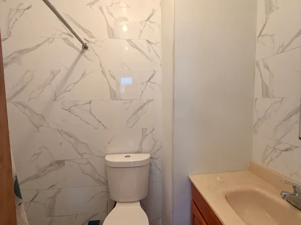 1137 73rd St Floor 2, Brooklyn, NY 11228