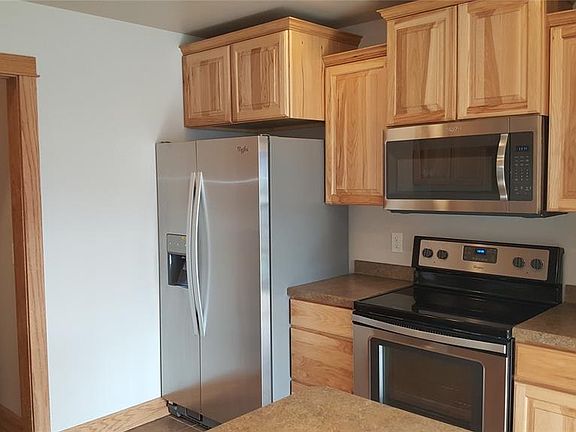 5th image of 1016 Prairie Dr