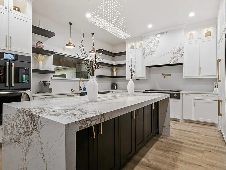 1100 W Golf Course Rd — Photo 11