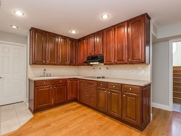 430 Allens Landing Ct — Photo 5