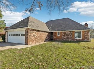 2602 S 27th St, Muskogee, OK 74401