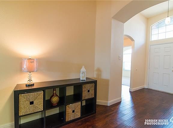 3rd image of 3012 Bigleaf Dr
