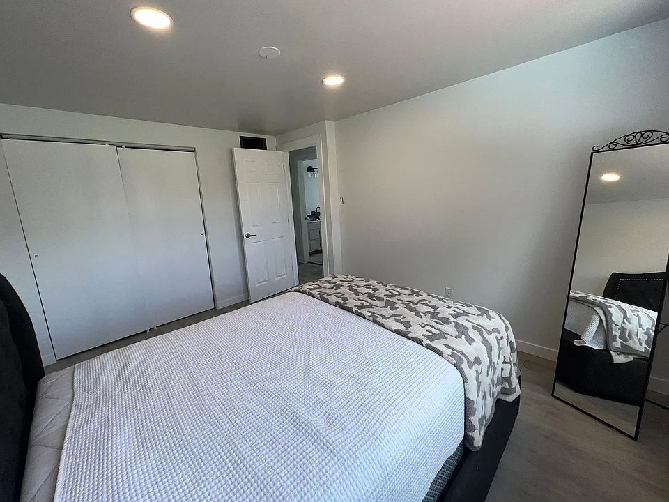 Large bedroom with large closet.