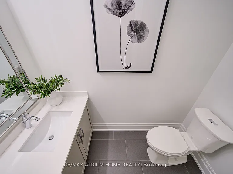 111 Wilson St E #2 — Photo 6
