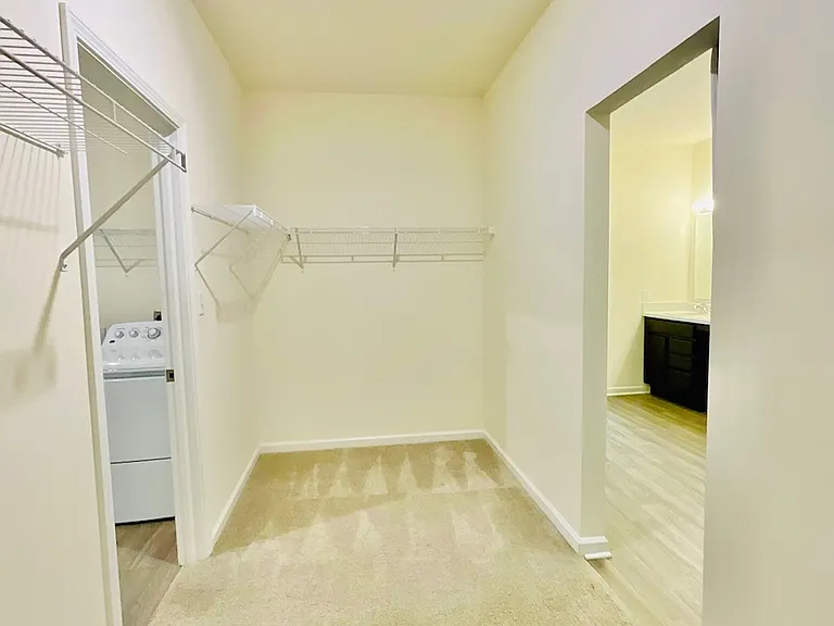 3815 Starkey Dr — Photo 30