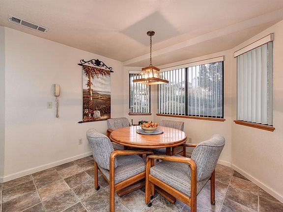 4th image of 2842 Vista Verde Dr