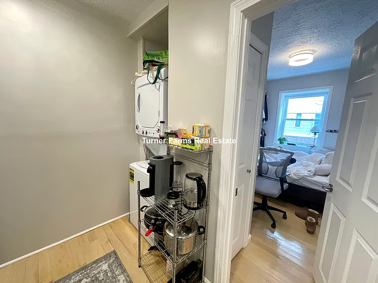 93 Hudson St #3 — Photo 9