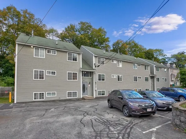 38 Walker St APT 1, Lowell, MA 01854