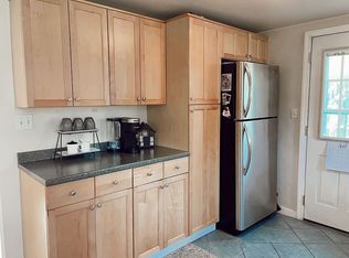 3851 Sunview Dr, Pittsburgh, PA 15227