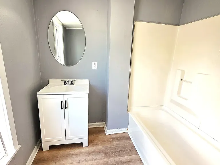 626 Eisenbrown St — Photo 13