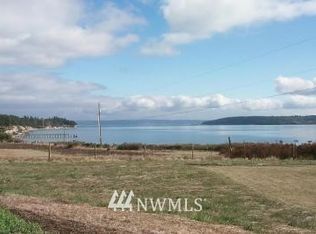 1848 Penn Cove Rd, Oak Harbor, WA 98277