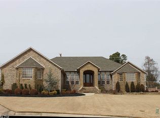 3 Matthew Cv, Paragould, AR 72450