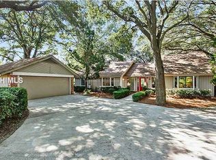 27 Outpost Ln, Hilton Head Island, SC 29928