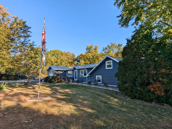 1949 N 31st Rd, Ottawa, IL 61350