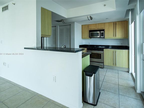 4th image of 7600 Collins Ave APT 1006