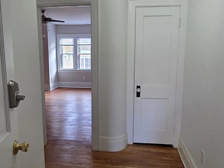 213 Culver Rd #2R — Photo 12