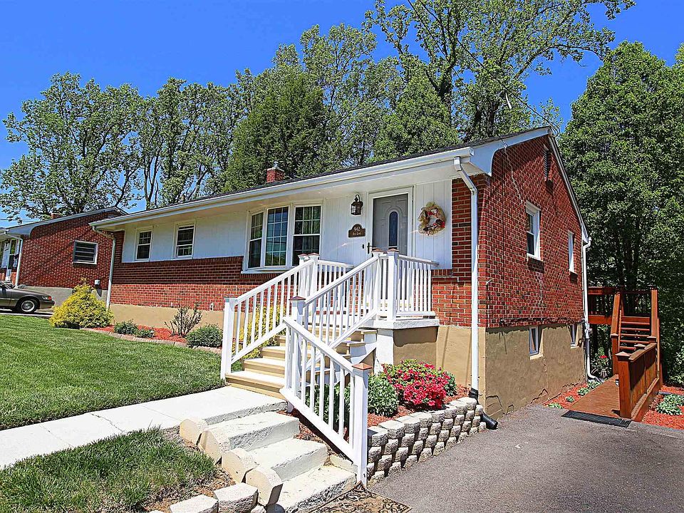 942 Red Ln, Salem, VA 24153 Zillow