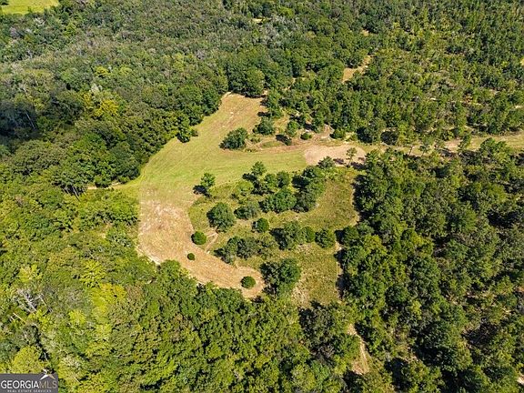 4th image of 257 Carpenter Rd