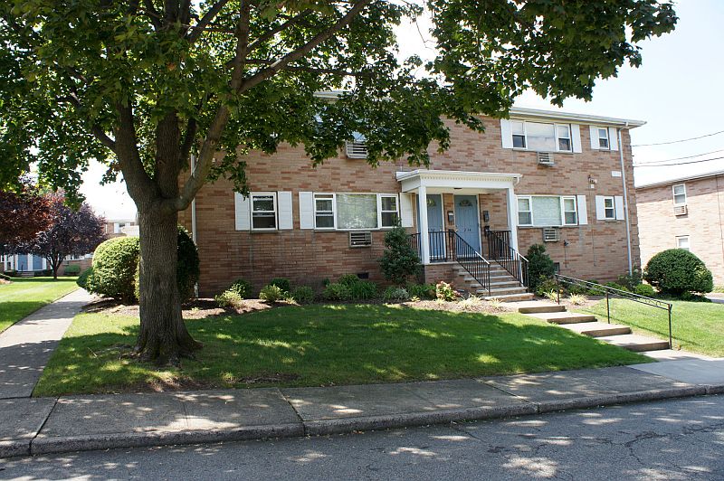 1st image of 2-30 Virginia Dr Apt 230B #B