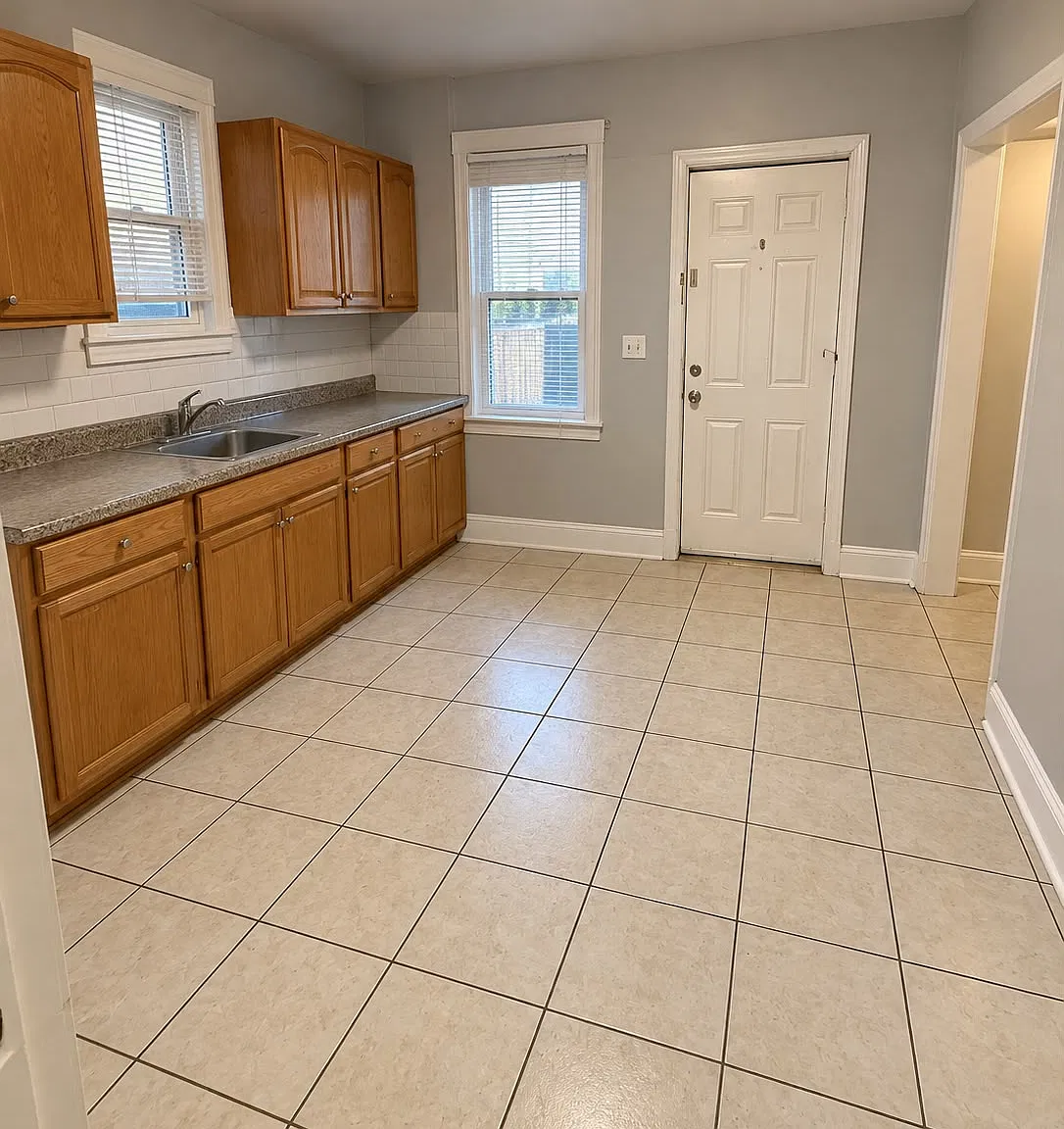 3 bed, $2,045 — Photo 3
