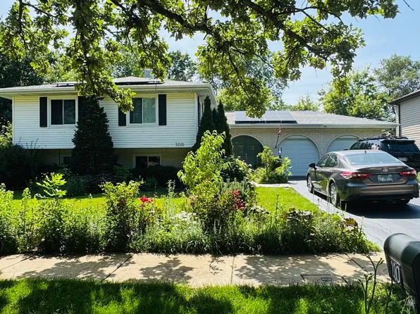 3220 Saratoga Ave, Downers Grove, IL 60515