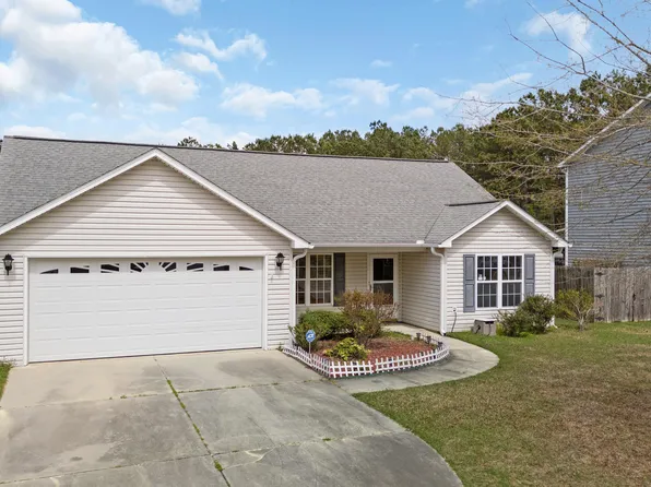 311 Fairmount Way, New Bern, NC 28562