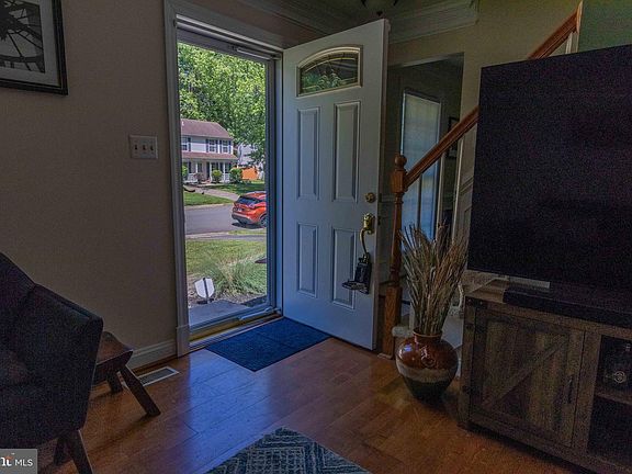 5th image of 14365 Salsbury Ct