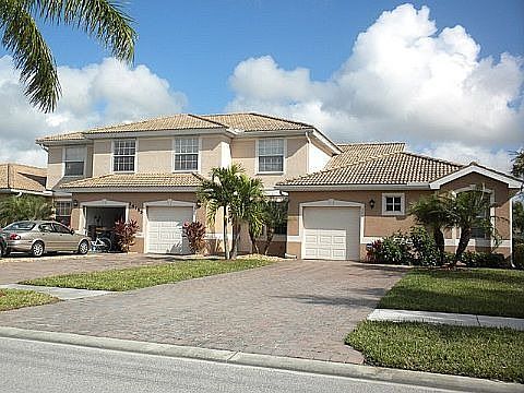 1st image of 14155 Winchester Ct APT 303