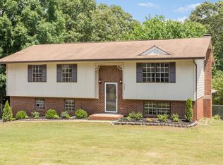 6205 Celtic Dr, Chattanooga, TN 37416