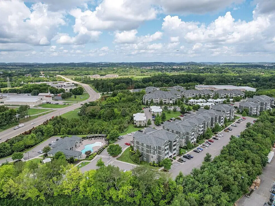 Ridge at Hamilton Crossing