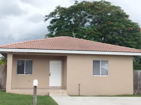 11705 SW 184th St, Miami, FL 33177