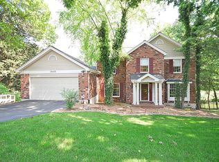 16622 Evergreen Forest Dr, Ballwin, MO