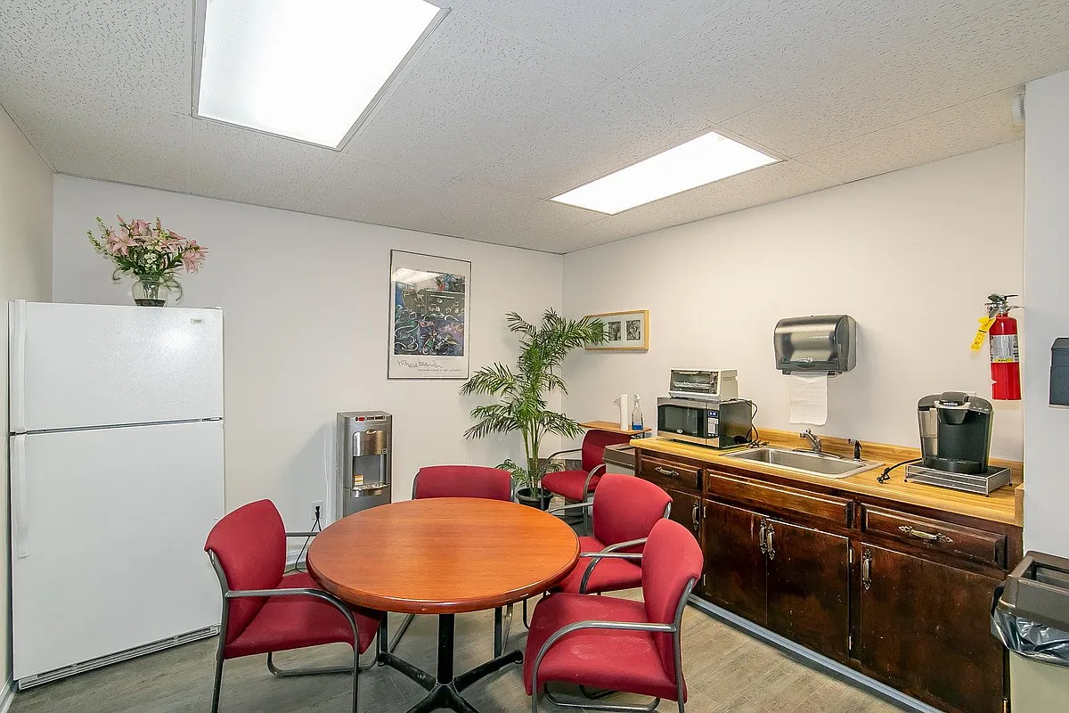 Kitchen - 124 S Main St #209