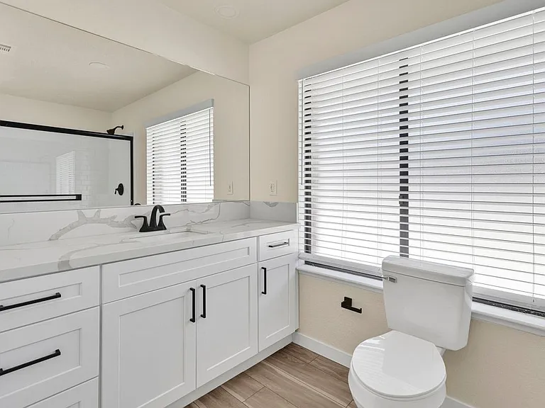 15262 El Centro Rd — Photo 26