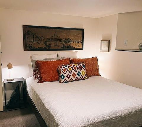 previous tenant decor