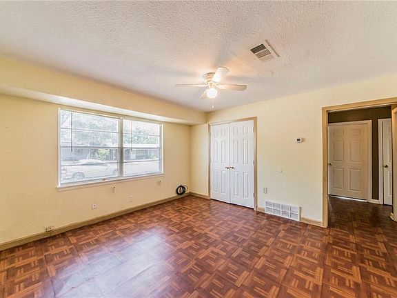 4th image of 4420 Littlejohn Ave