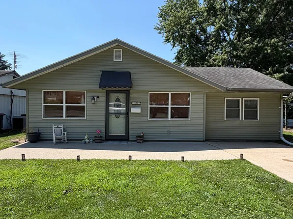 922 S Brady St, Attica, IN 47918