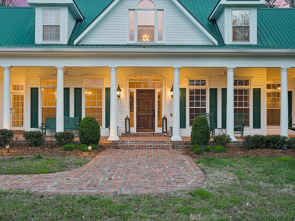 82nd image of this home