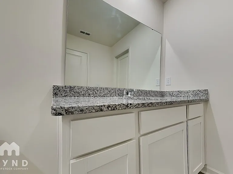 3013 Fulong Dr — Photo 10