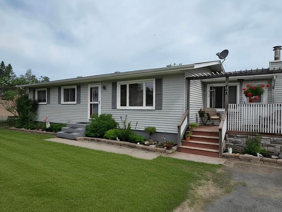 1st image of 703 16th St E