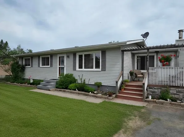 703 16th St E, Intl Falls, MN 56649