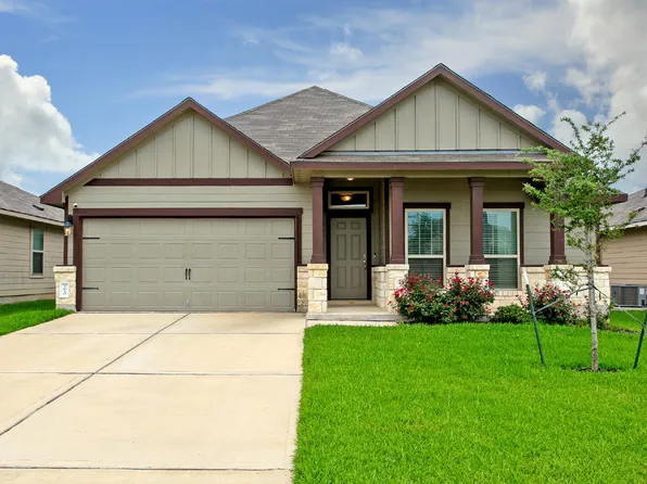 2010 Chief St, Bryan, TX 77807