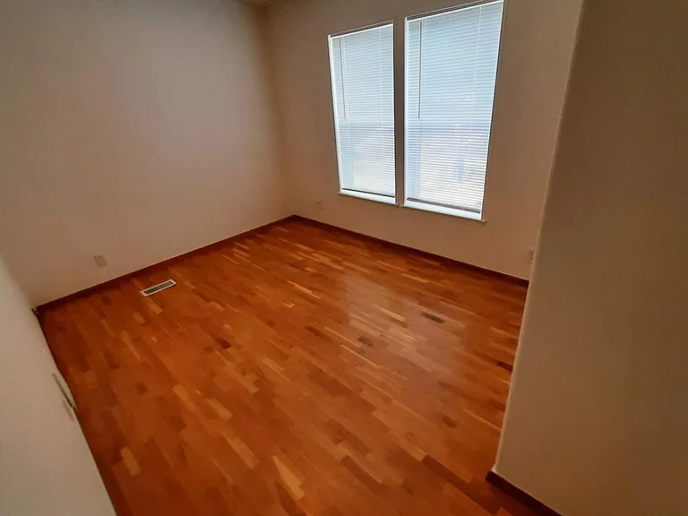 Mount Harvard Cir — Photo 14