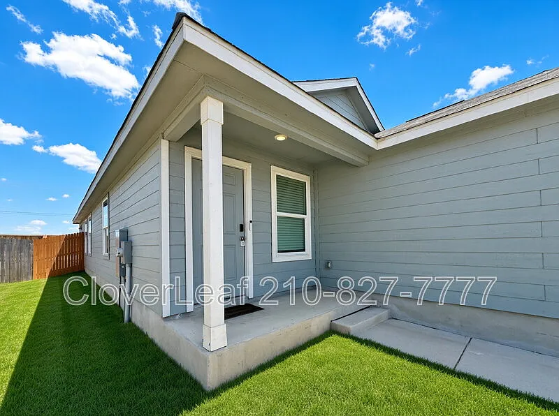 3 bed, 2.0 bath, 1450 sqft, $1,500 — Photo 4