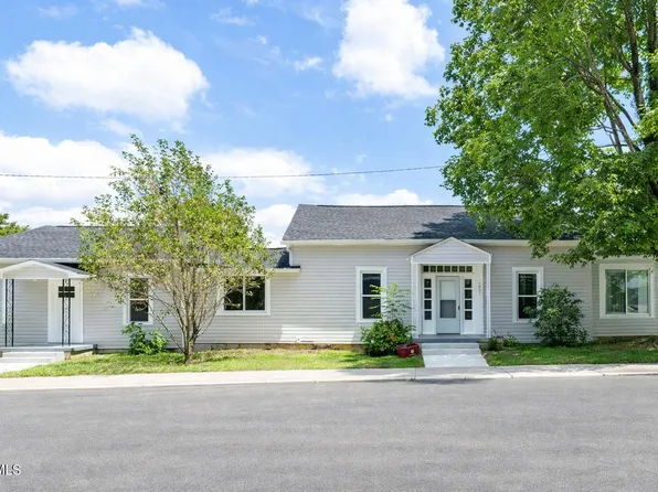 1007 Spring St, Johnson City, TN 37604