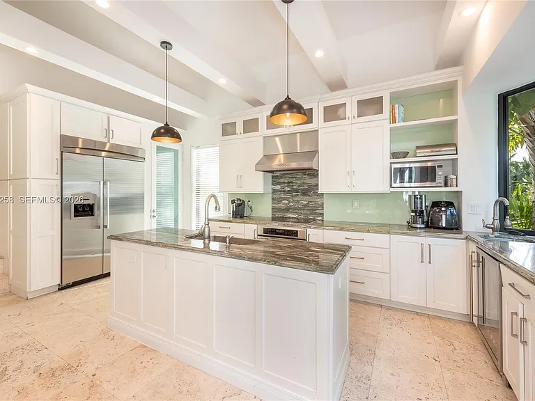 650 Curtiswood Dr — Photo 12