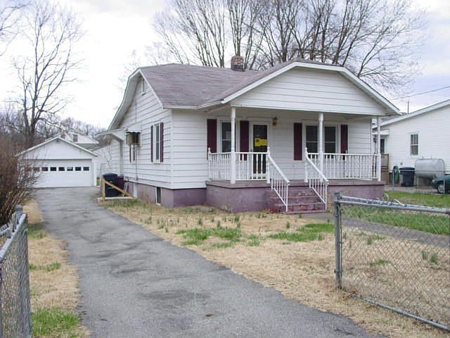 1st image of 4226 Palmer Ave NE
